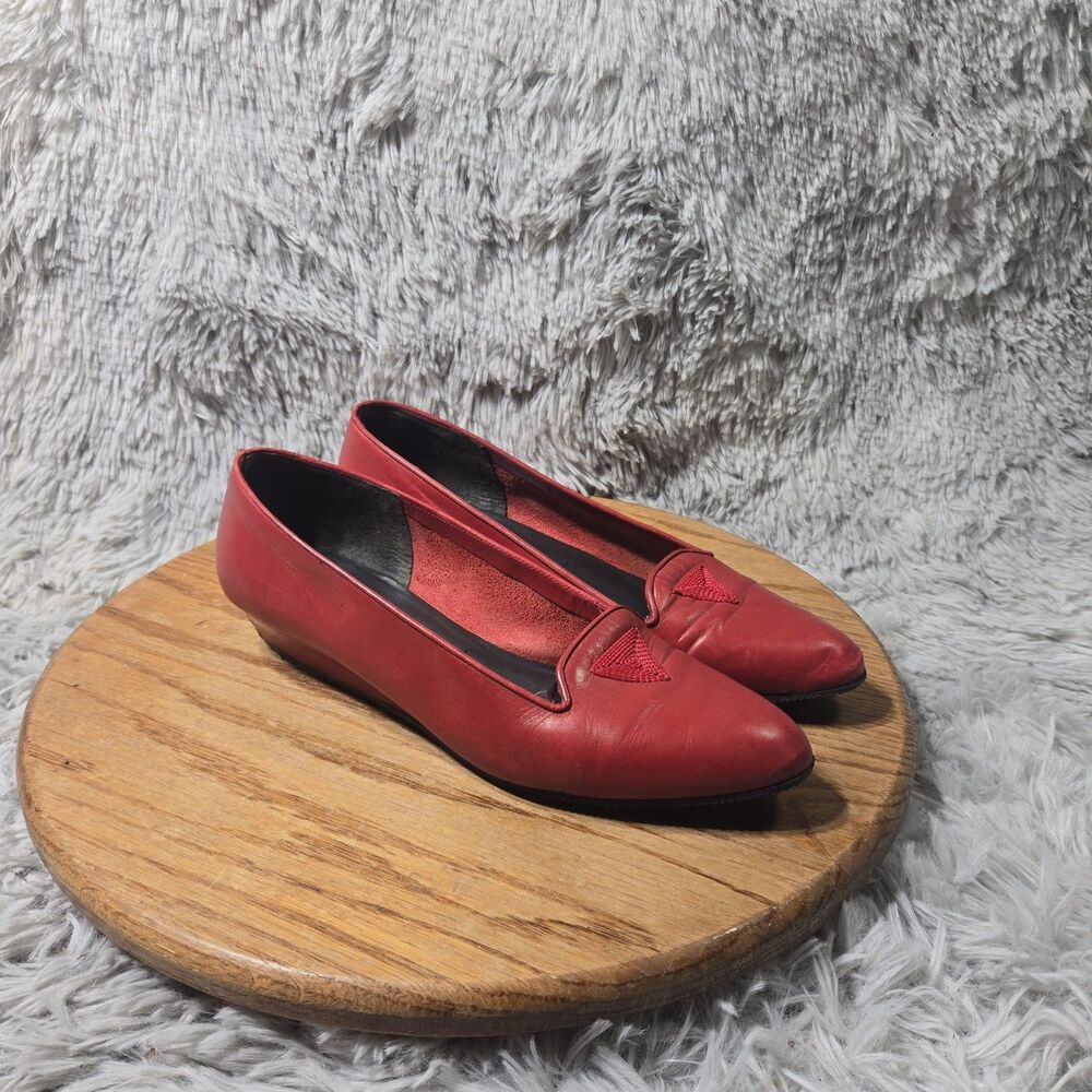 Vintage  1980s Style Evan Picone Leather Flats Red Shoes Slip On Ladies Size 8.5